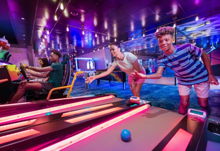 Salony gier na statkach Royal Caribbean